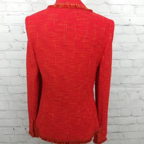 St John Couture Tweed Fringe 2 pc Skirt Blazer Set - Picture 5 of 8